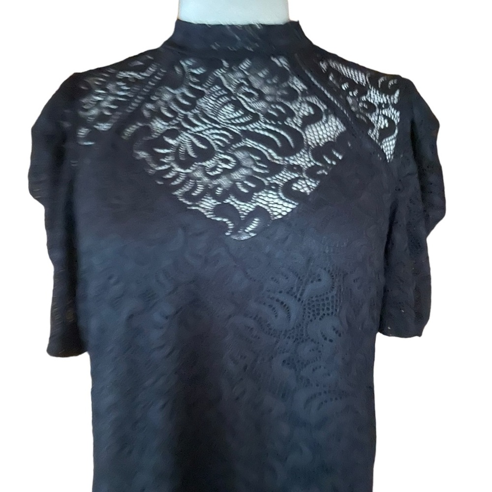 Perseption Concept Lace Overlay Blouse - Picture 2 of 7